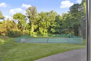 6603 Braeburn Pkwy, Bethesda, MD 20817 - Photo 137