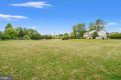 13200 Lantern Hollow Drive, Gaithersburg, MD 20878 - Photo 7