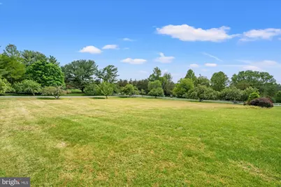 13200 Lantern Hollow Drive, Gaithersburg, MD 20878 - Photo 9