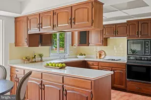 13200 Lantern Hollow Dr, Gaithersburg, MD 20878 - Photo 25