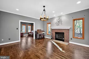 7328 Rocky Rd, Gaithersburg, MD 20882 - Photo 7