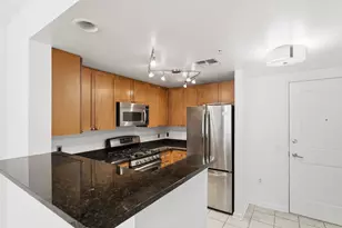 930 Wayne Ave, Silver Spring, MD 20910 - Photo 5