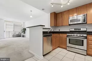 930 Wayne Ave, Silver Spring, MD 20910 - Photo 3