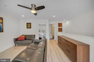 11326 Emerald Park Rd, Potomac, MD 20854 - Photo 19