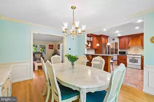 38 Orchard Wy N, Potomac, MD 20854 - Photo 9