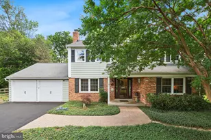 38 Orchard Wy N, Potomac, MD 20854 - Photo 1
