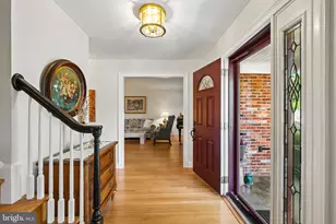 38 Orchard Wy N, Potomac, MD 20854 - Photo 5