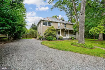 16 Maple Avenue, Washington Grove, MD 20880 - Photo 1