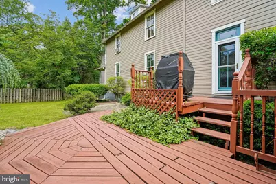 16 Maple Avenue, Washington Grove, MD 20880 - Photo 5
