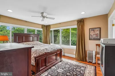16 Maple Avenue, Washington Grove, MD 20880 - Photo 29