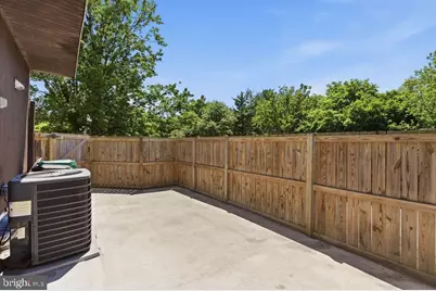 42 Brian Court #150, Gaithersburg, MD 20877 - Photo 37