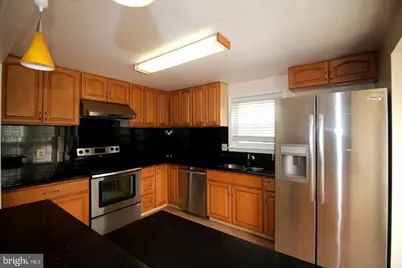 10500 Prairie Landing Terrace, North Potomac, MD 20878 - Photo 3