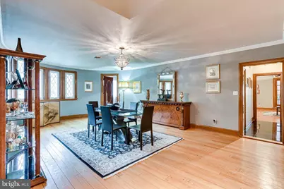 8212 Old Georgetown Road, Bethesda, MD 20814 - Photo 7
