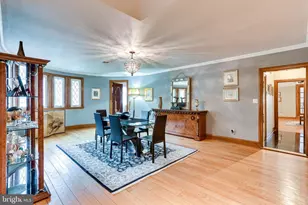 8212 Old Georgetown Rd, Bethesda, MD 20814 - Photo 7