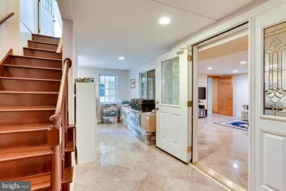 8212 Old Georgetown Road, Bethesda, MD 20814 - Photo 29