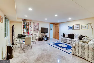 8212 Old Georgetown Road, Bethesda, MD 20814 - Photo 33