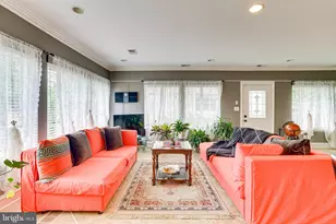 8212 Old Georgetown Rd, Bethesda, MD 20814 - Photo 21