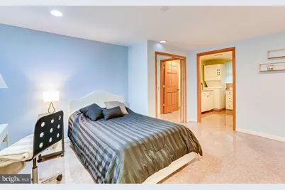 8212 Old Georgetown Road, Bethesda, MD 20814 - Photo 35