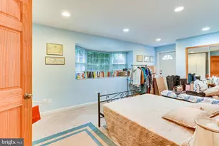 8212 Old Georgetown Rd, Bethesda, MD 20814 - Photo 39