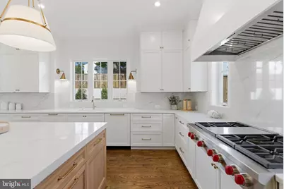 7705 Holiday Terrace, Bethesda, MD 20817 - Photo 31