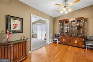 2 Foxhall Ct, Silver Spring, MD 20906 - Photo 15