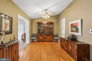 2 Foxhall Ct, Silver Spring, MD 20906 - Photo 13