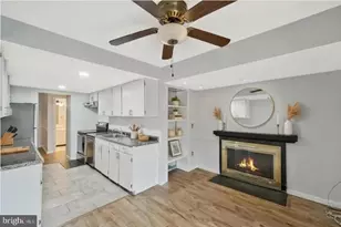13139 Dairymaid Dr, Germantown, MD 20874 - Photo 11