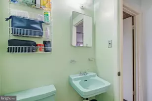 1011 Devere Dr, Silver Spring, MD 20903 - Photo 31
