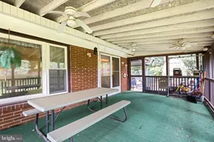 1011 Devere Dr, Silver Spring, MD 20903 - Photo 37