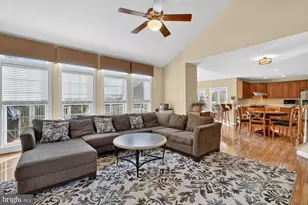 401 Hilton Head Ct, Ashton, MD 20861 - Photo 31