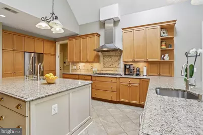 11736 Gainsborough Road, Potomac, MD 20854 - Photo 35