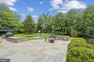 11736 Gainsborough Rd, Potomac, MD 20854 - Photo 13