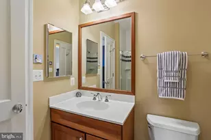 11736 Gainsborough Rd, Potomac, MD 20854 - Photo 75