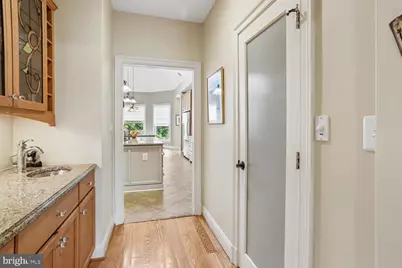 11736 Gainsborough Road, Potomac, MD 20854 - Photo 33