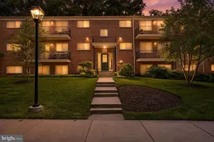 10607 Kenilworth Ave, Bethesda, MD 20814 - Photo 1