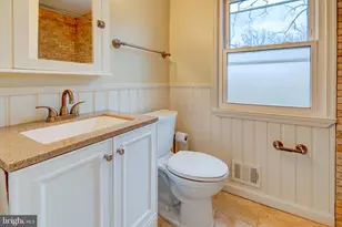 5214 Danbury Rd, Bethesda, MD 20814 - Photo 17