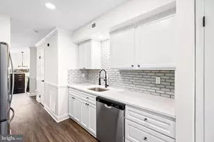 8703 Delcris Dr, Montgomery Village, MD 20886 - Photo 13