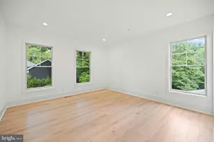 8609 Woodbrook Ln, Chevy Chase, MD 20815 - Photo 31