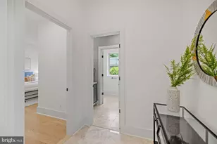 8609 Woodbrook Ln, Chevy Chase, MD 20815 - Photo 17