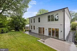 8609 Woodbrook Ln, Chevy Chase, MD 20815 - Photo 41
