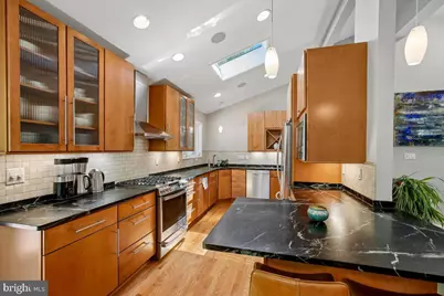 6511 Kenhowe Drive, Bethesda, MD 20817 - Photo 11