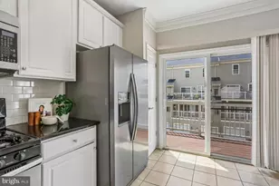 647 Main St, Gaithersburg, MD 20878 - Photo 11