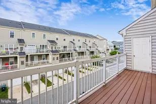 647 Main St, Gaithersburg, MD 20878 - Photo 17