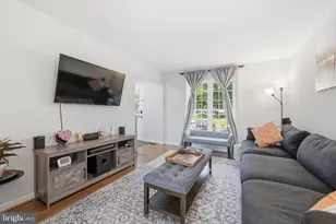 9236 Labelle Ln, Gaithersburg, MD 20879 - Photo 3