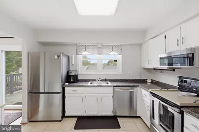 9236 Labelle Lane, Gaithersburg, MD 20879 - Photo 11