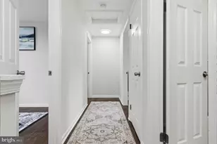 9236 Labelle Ln, Gaithersburg, MD 20879 - Photo 13