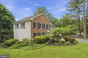 9016 Nesbit Ct, Gaithersburg, MD 20886 - Photo 3