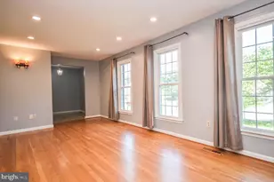 11309 Brandy Hall Ln, North Potomac, MD 20878 - Photo 19