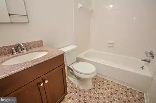 11309 Brandy Hall Ln, North Potomac, MD 20878 - Photo 35