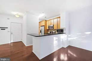 11800 Old Georgetown, North Bethesda, MD 20852 - Photo 9